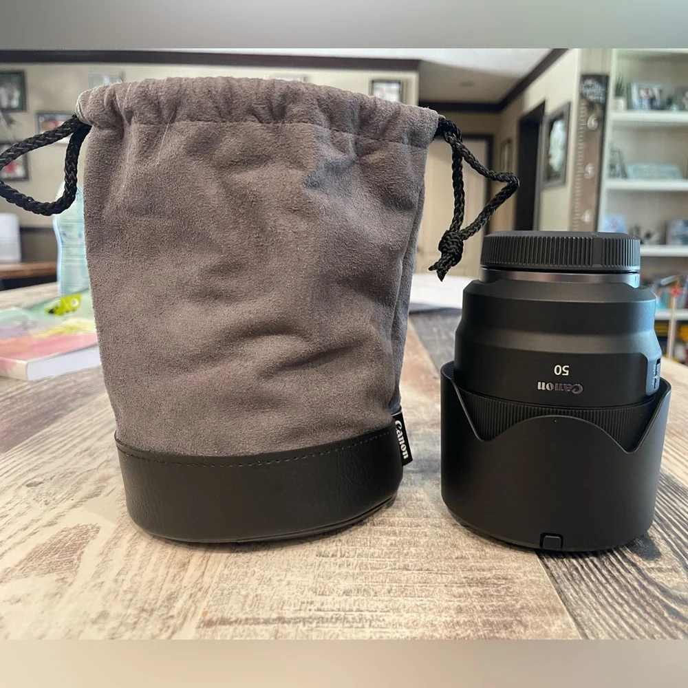 Canon RF 50mm F1.2 lens